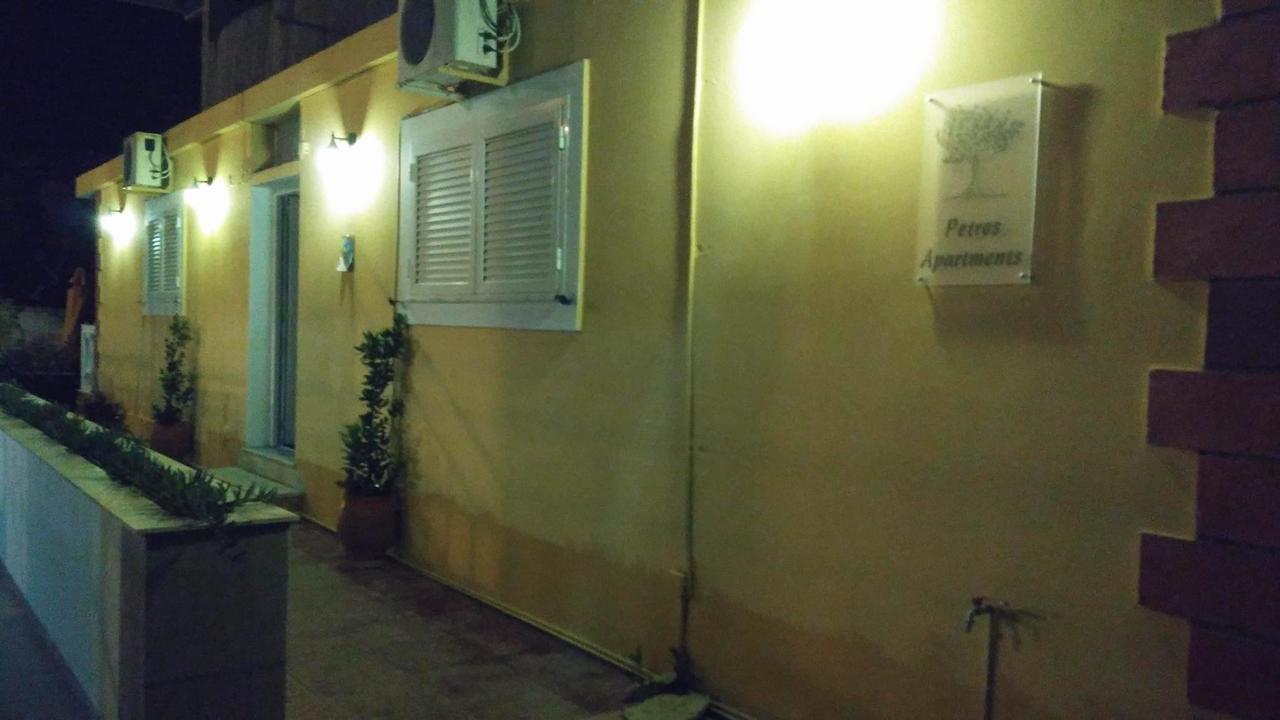 Petros Studios Vathy  Exterior photo